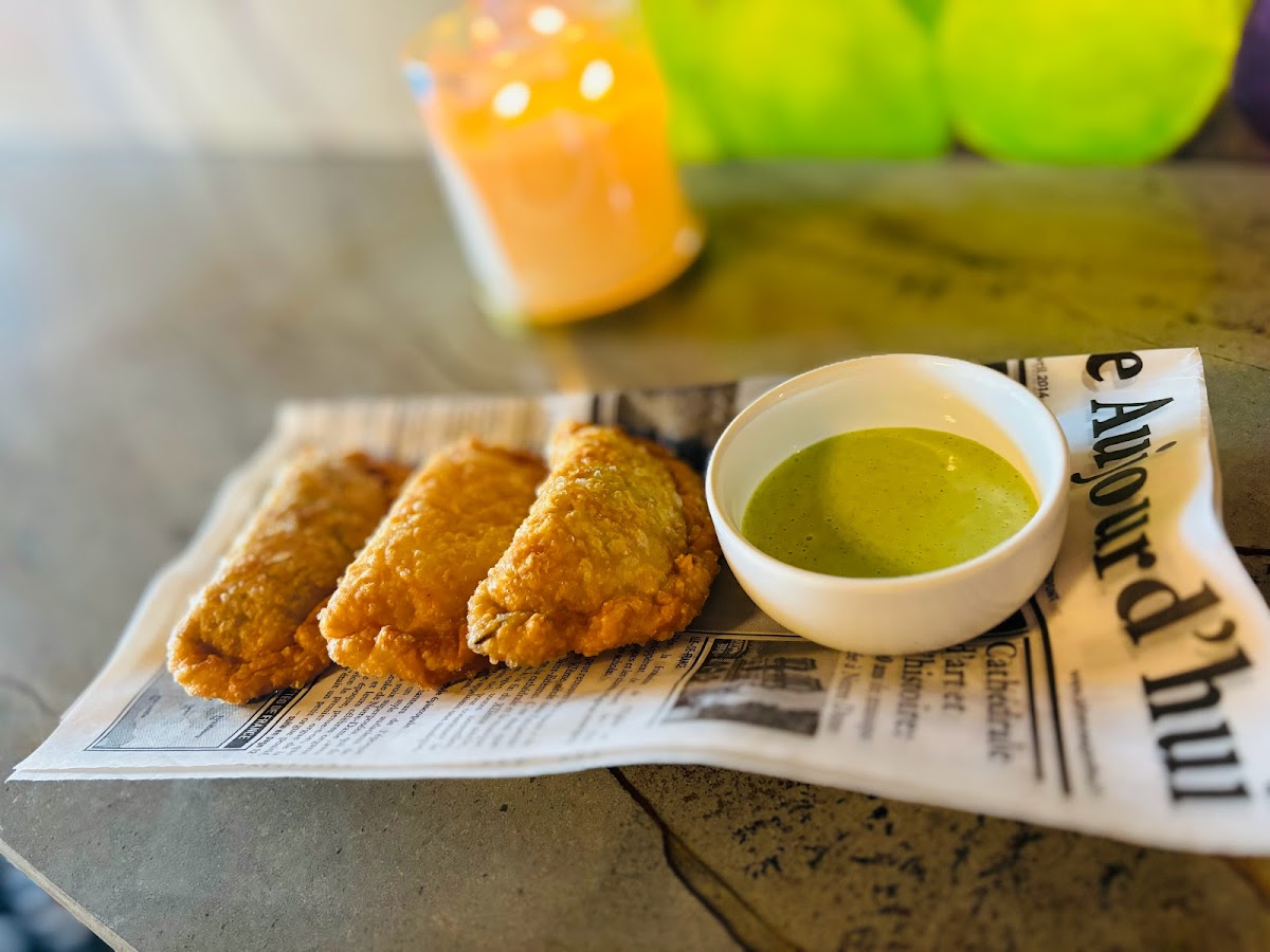 Le Coin Des Artistes Oxford Photos 2